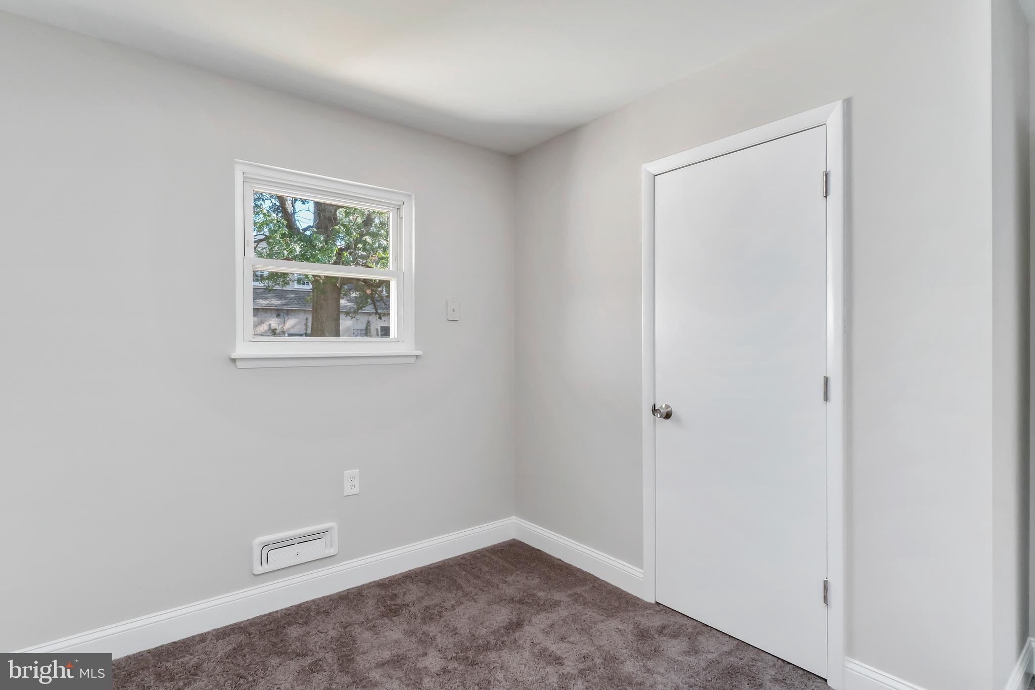 1009 Cherlyn Road Baltimore, MD 21221 - Photo 18 of 32