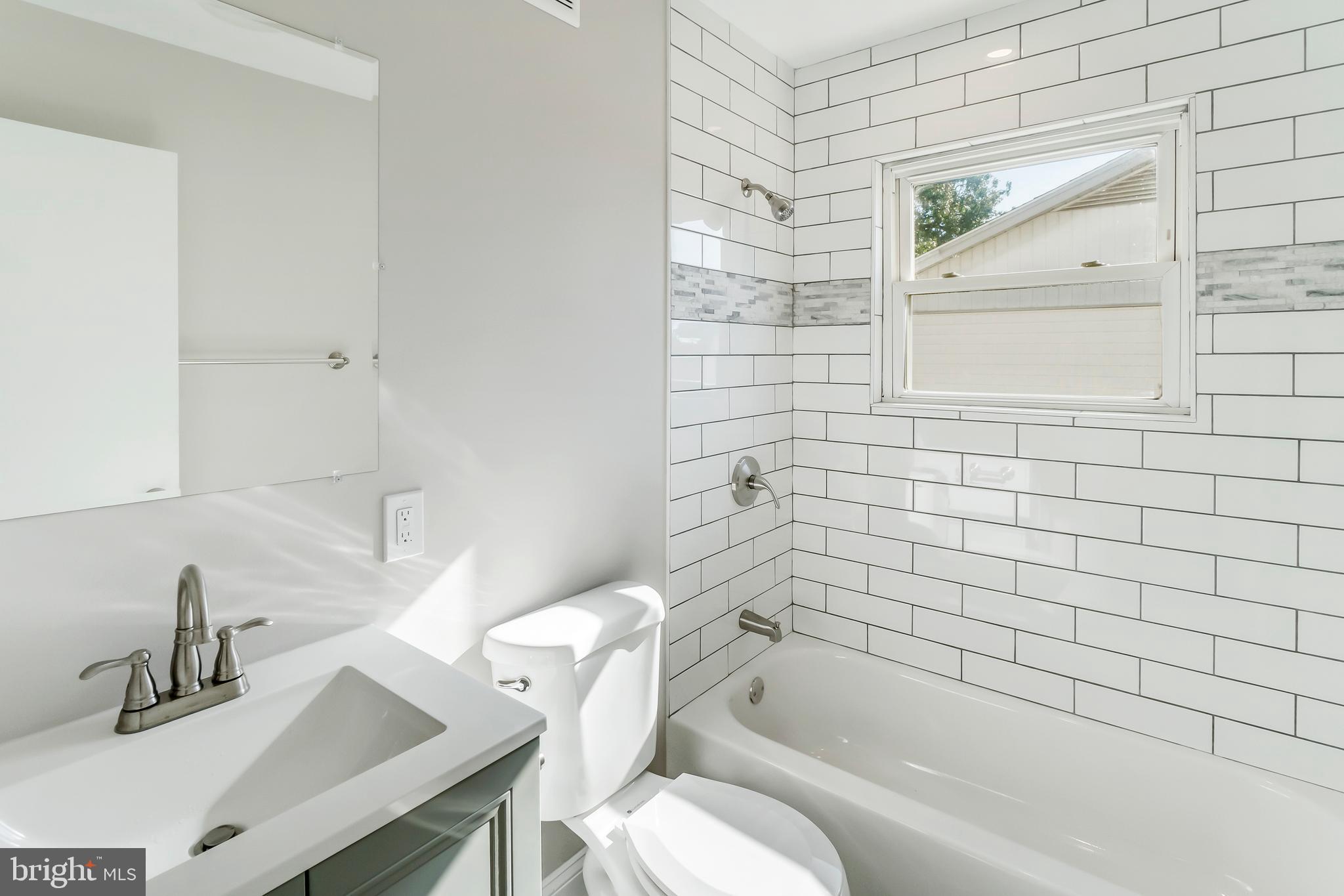 1009 Cherlyn Road Baltimore, MD 21221 - Photo 24 of 32