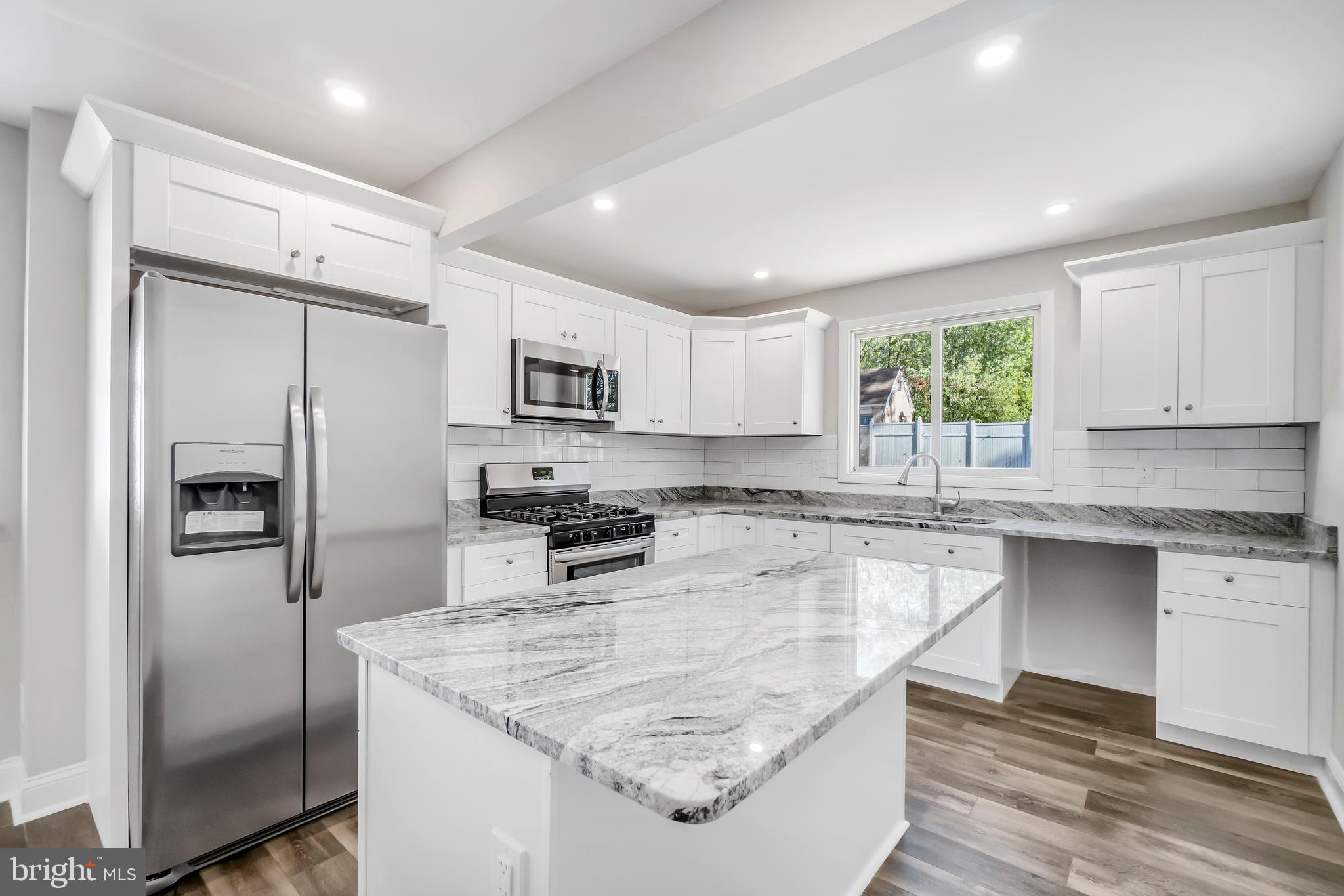 1009 Cherlyn Road Baltimore, MD 21221 - Photo 10 of 32