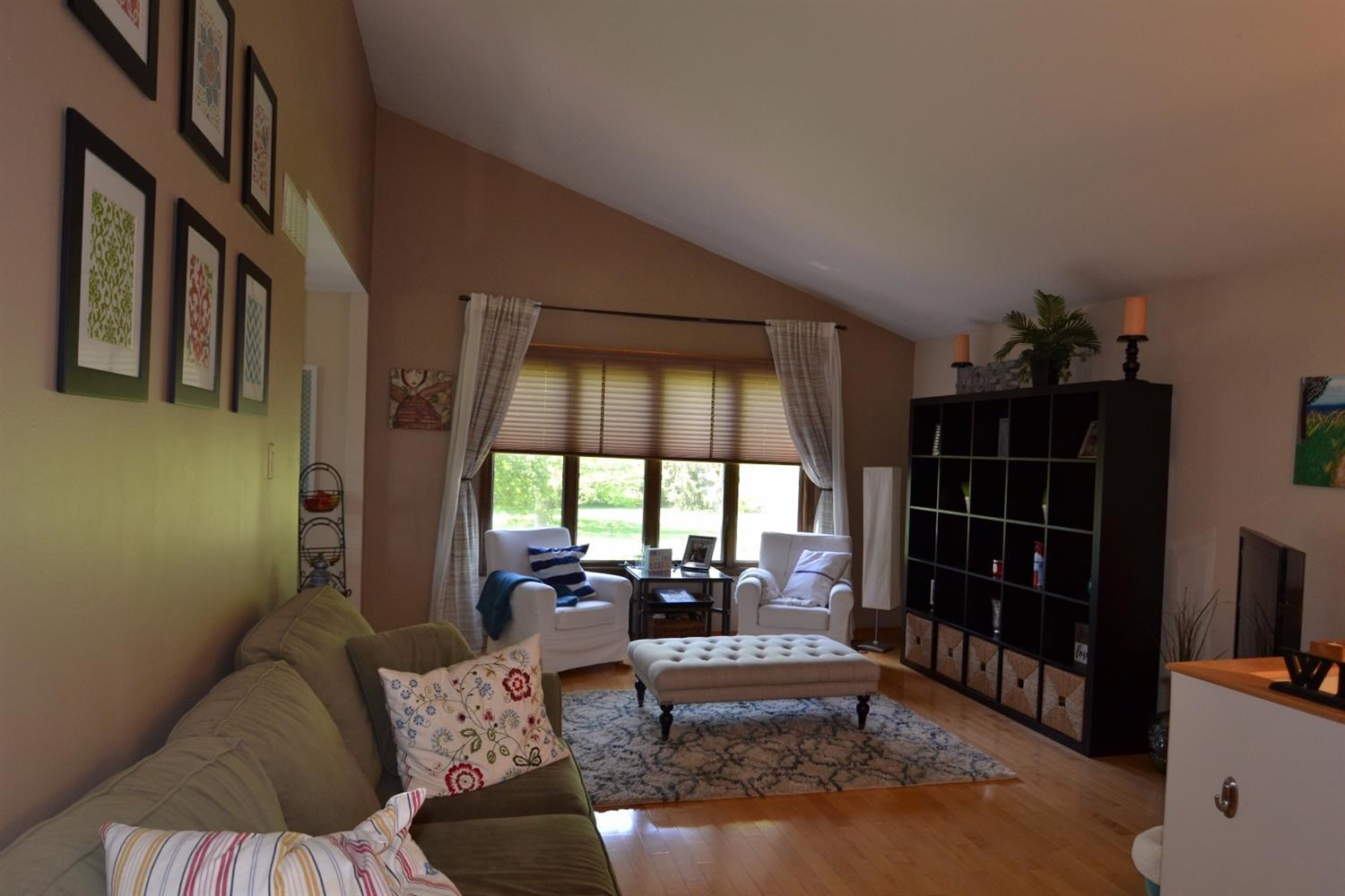 3092 Springmill Street Portage, IN 46368 - Photo 3 of 30 1500x1000