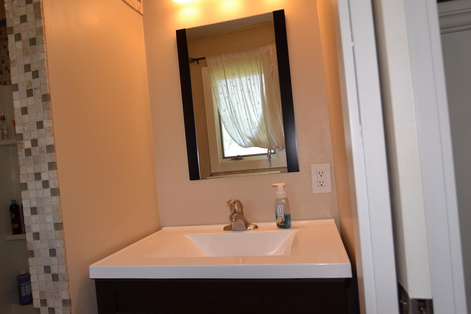 3092 Springmill Street Portage, IN 46368 - Photo 10 of 30 1500x1000