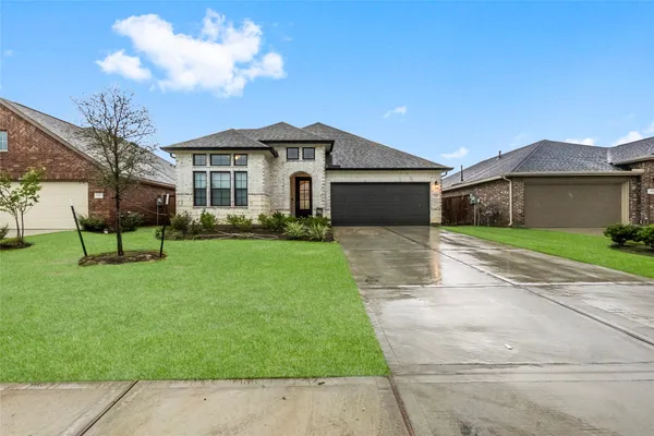 $2,400 | 31418 Whitcombe Summit Way, Hockley, TX 77447