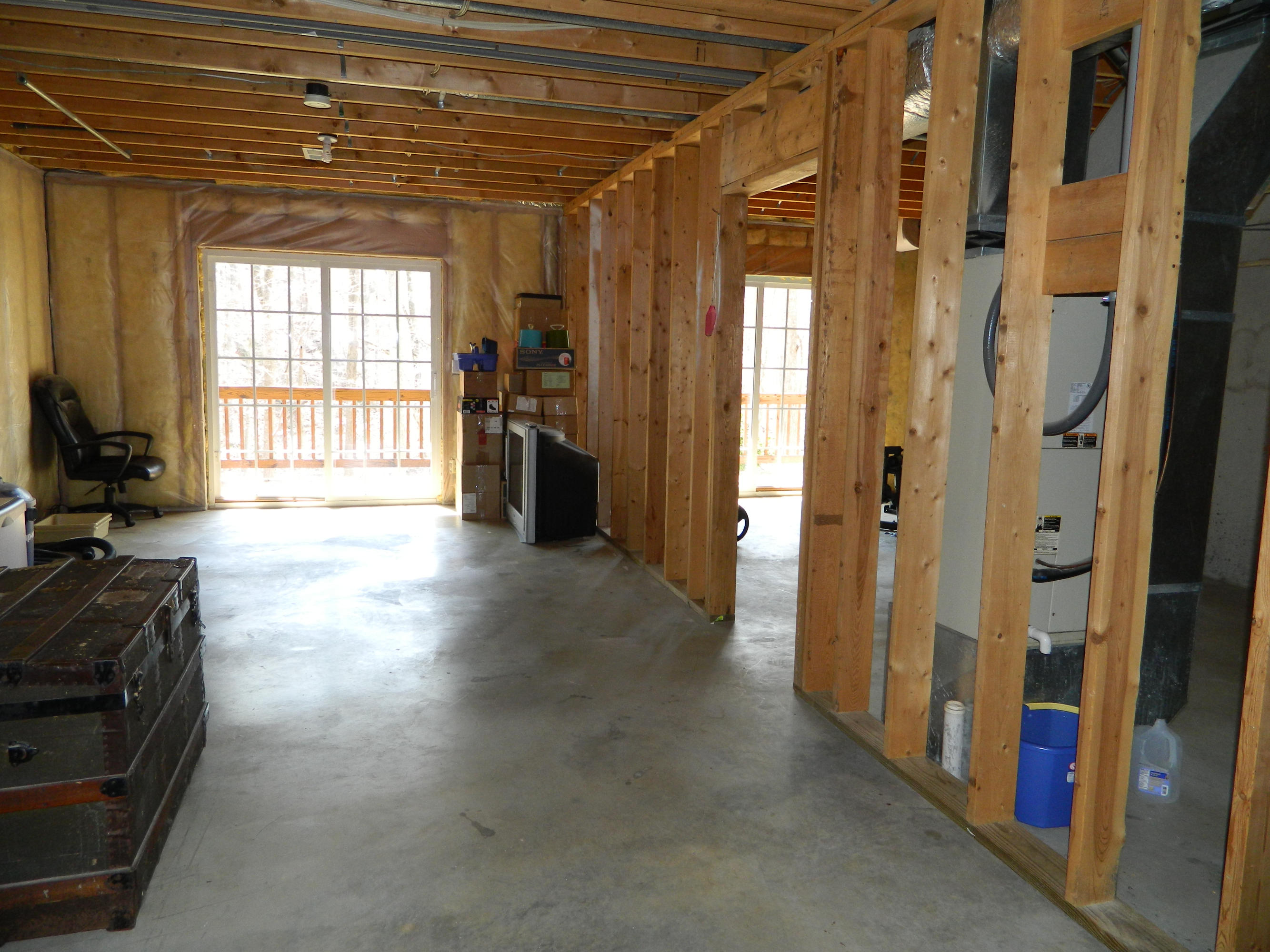 110 Woodley Road Moneta, VA 24121 - Photo 30 of 35 DSCN0557