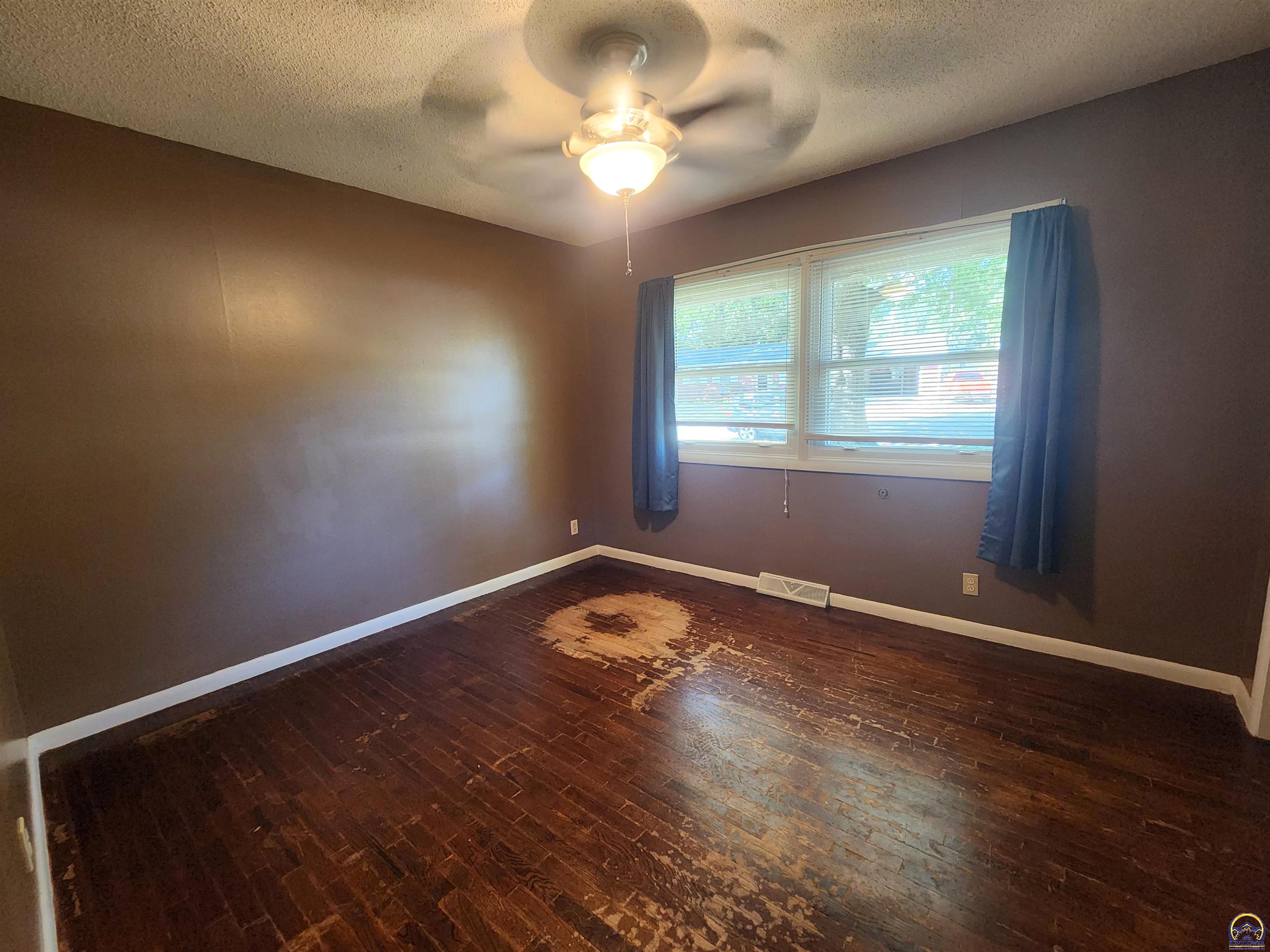 1239 Tomahawk Road Emporia, KS 66801 - Photo 21 of 35 Gallery Image 21