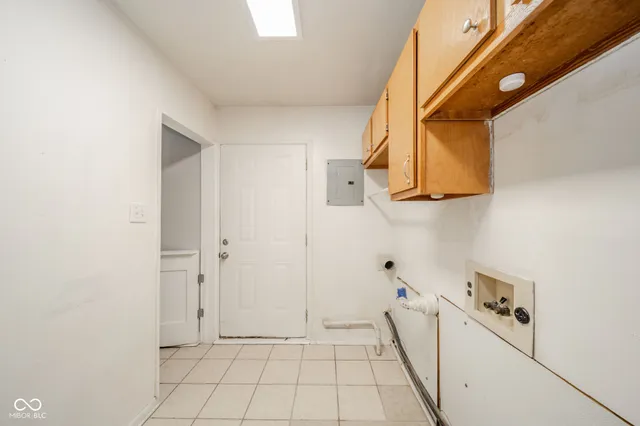 $109,900 | 1904 East Greenlawn Court, Muncie, IN 47302