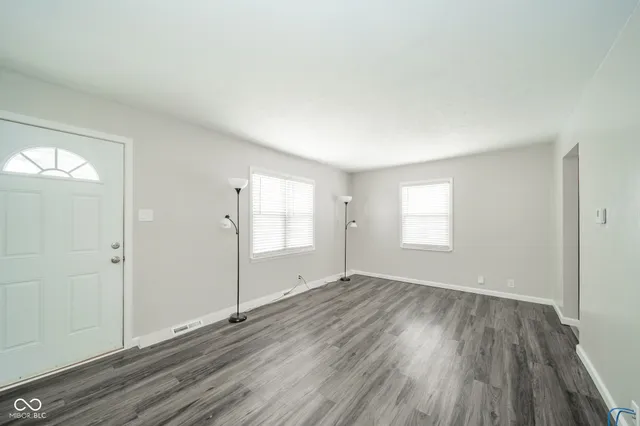 $109,900 | 1904 East Greenlawn Court, Muncie, IN 47302