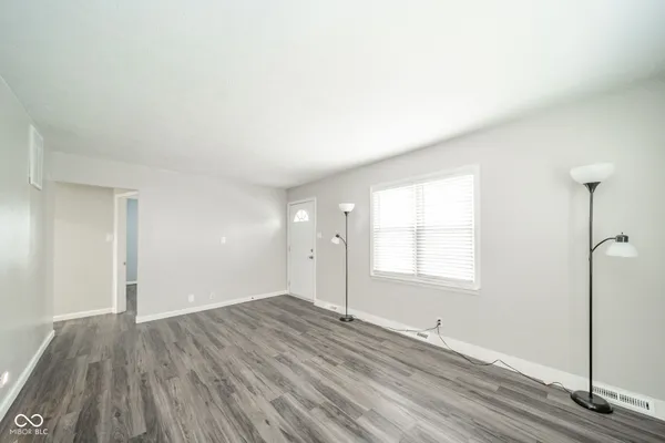 $103,000 | 1904 East Greenlawn Court, Muncie, IN 47302