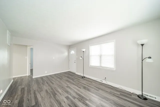 $109,900 | 1904 East Greenlawn Court, Muncie, IN 47302