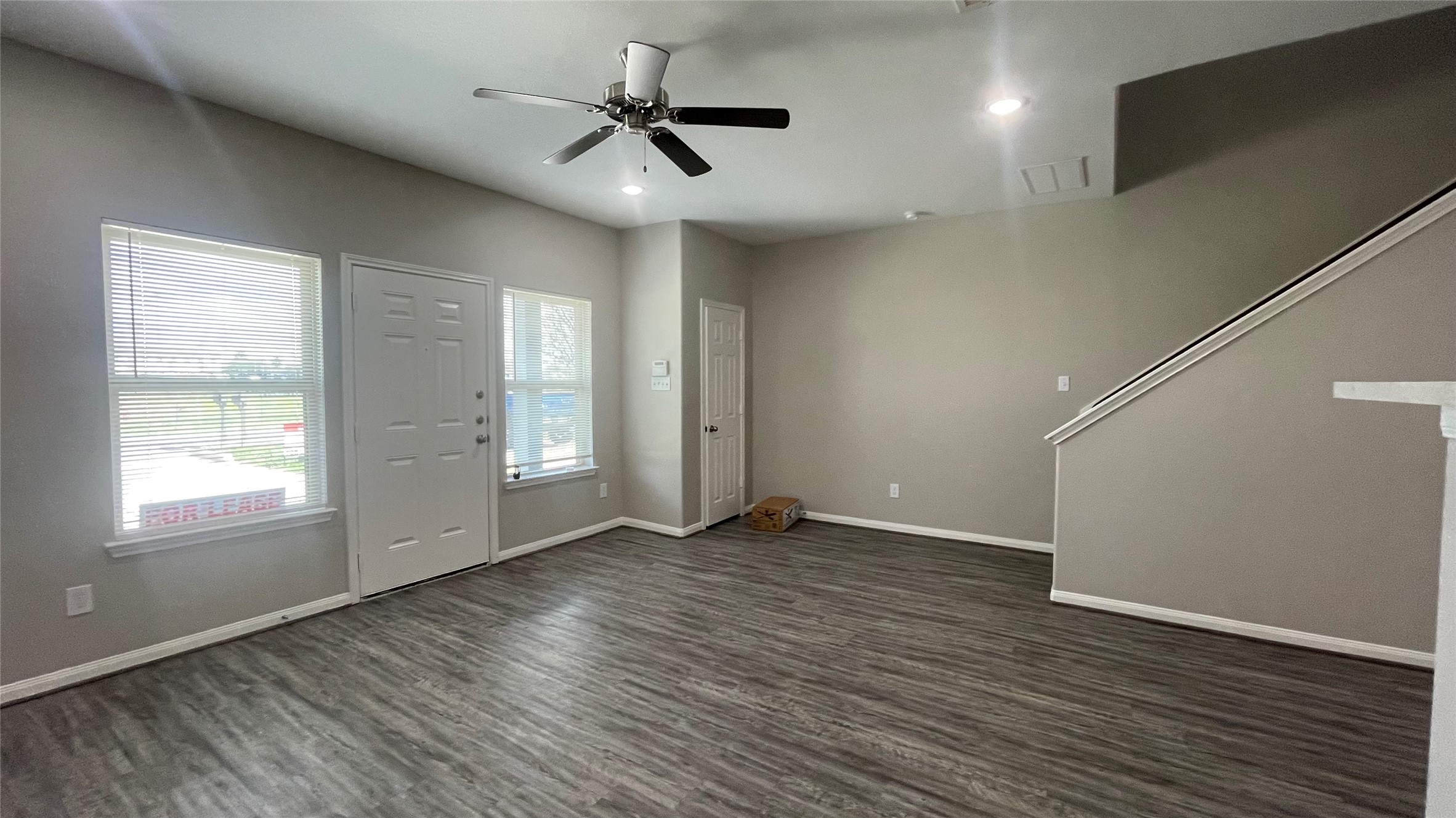 4510 Mayflower Street, Unit B Houston, TX 77051 - Photo 4 of 17