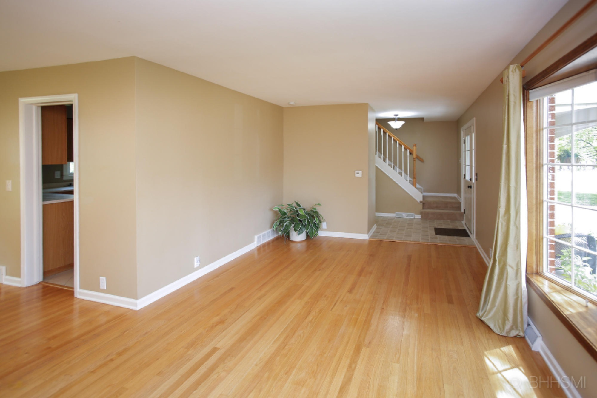 2820 tattersall road-105