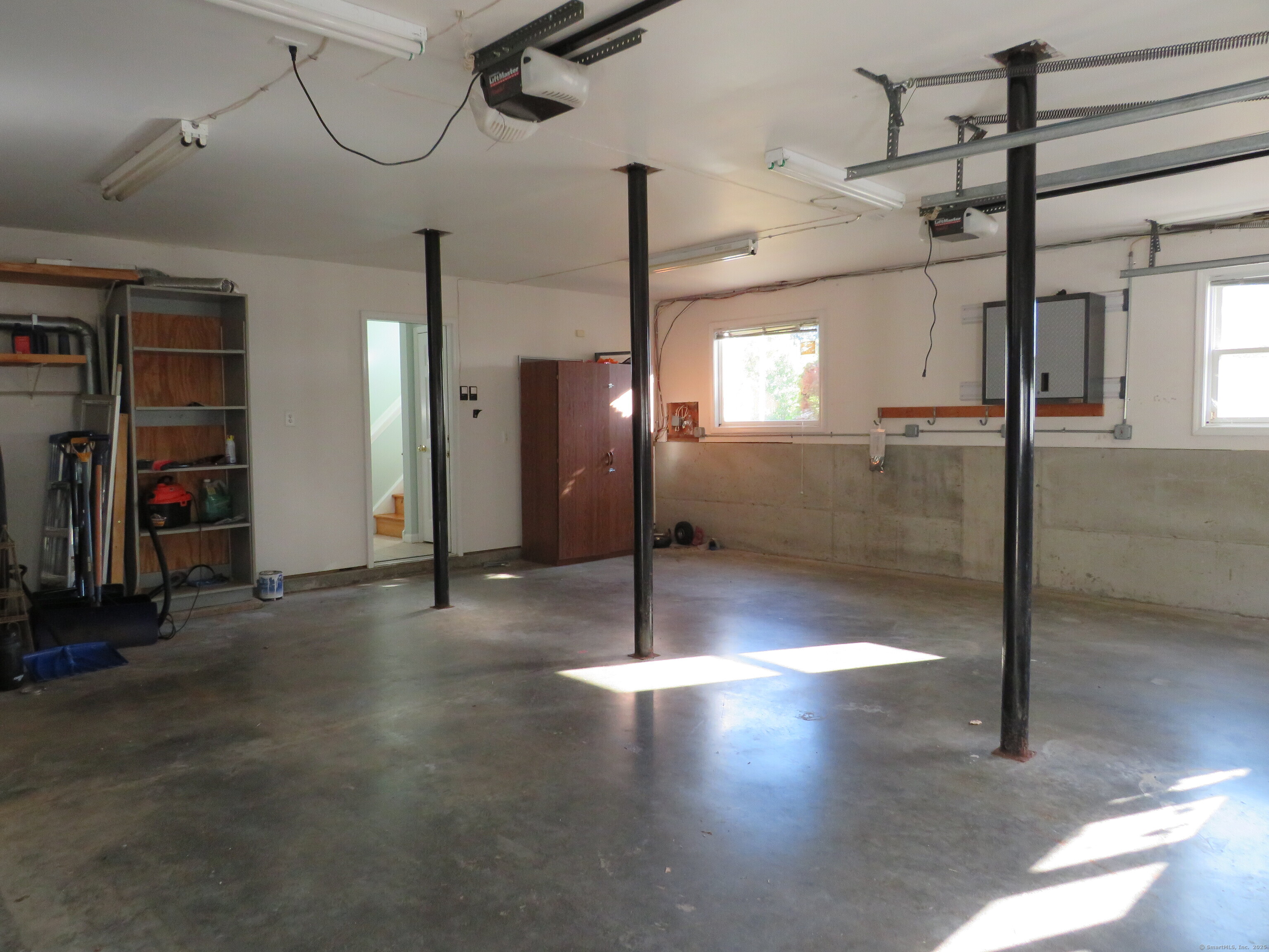 15 Hayestown Heights Danbury, CT 06811 - Photo 26 of 28 a view of a indoor basketball room