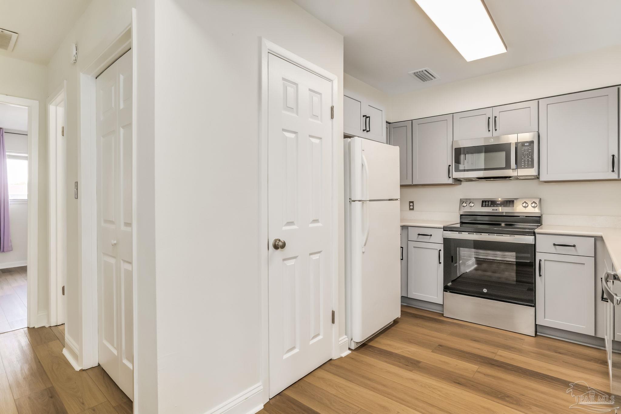 7150 Plantation Road, Unit 222 Pensacola, FL 32504 - Photo 12 of 42