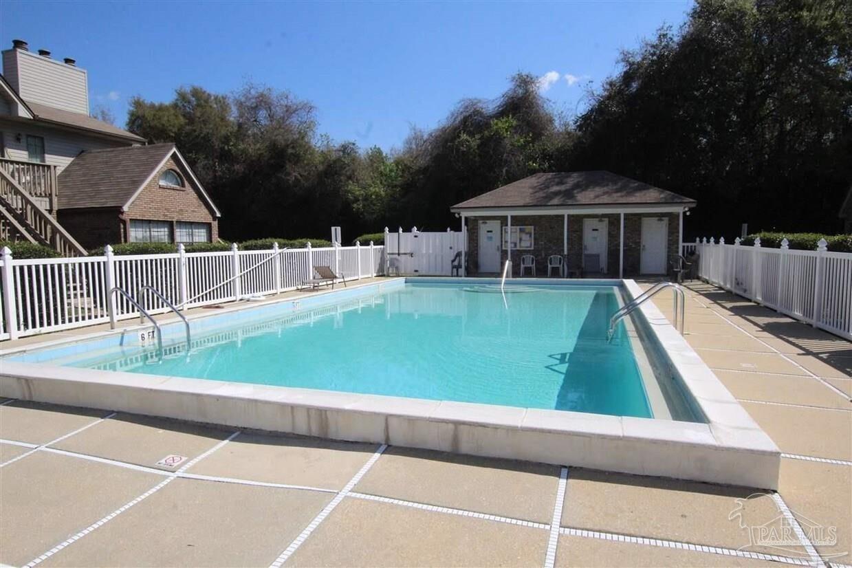 7150 Plantation Road, Unit 222 Pensacola, FL 32504 - Photo 4 of 42