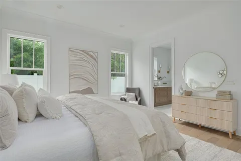 $1,795,000 | 246 23rd Avenue Southeast, St. Petersburg, FL 33705