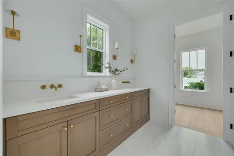 $1,795,000 | 246 23rd Avenue Southeast, St. Petersburg, FL 33705