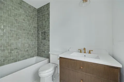 $1,795,000 | 246 23rd Avenue Southeast, St. Petersburg, FL 33705