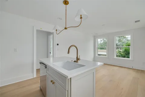 $1,795,000 | 246 23rd Avenue Southeast, St. Petersburg, FL 33705