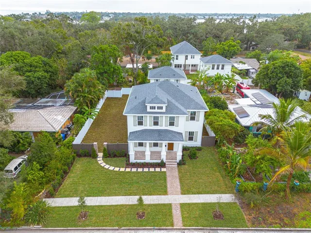 $1,795,000 | 246 23rd Avenue Southeast, St. Petersburg, FL 33705