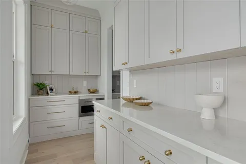 $1,795,000 | 246 23rd Avenue Southeast, St. Petersburg, FL 33705