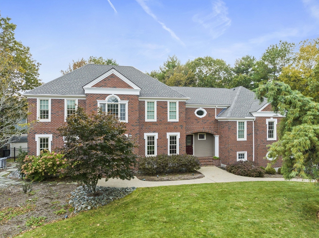 5 Linden Glen Road Canton, MA 02021 - Photo 2 of 8