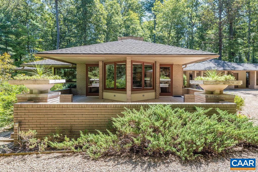 3675 Brinnington Road Charlottesville, VA 22901 - Photo 4 of 51 Gallery Image 4