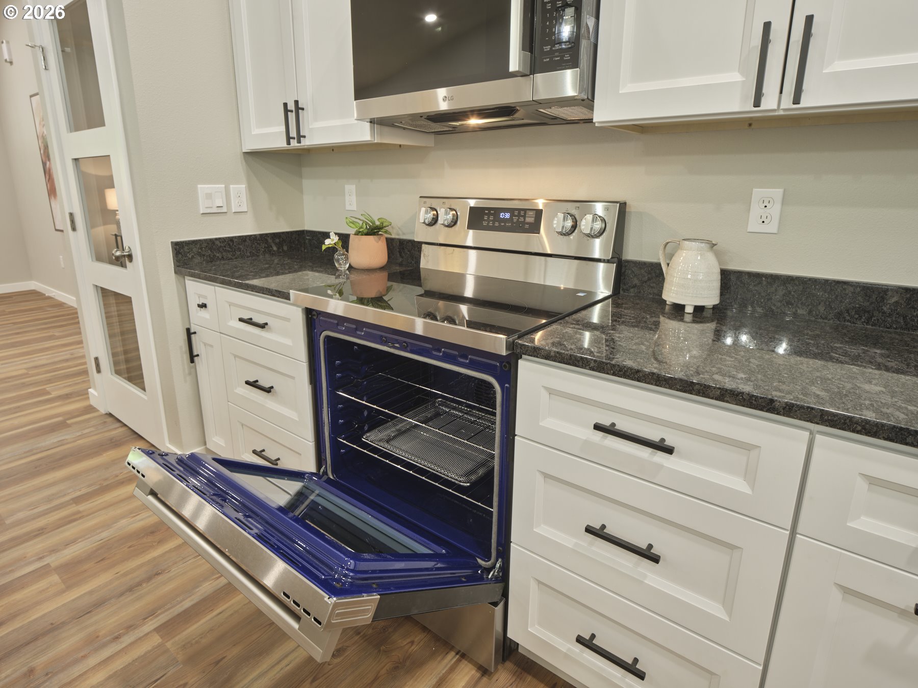 609A West Forest Napavine Road, Unit B Chehalis, WA 98532 - Photo 14 of 39 Kitchen