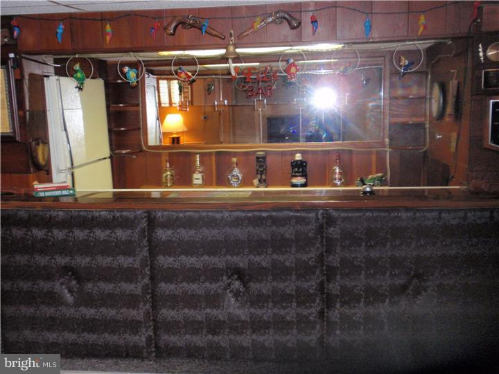501 Lindsay Street Ridley Park, PA 19078 - Photo 10 of 25 Wet Bar
