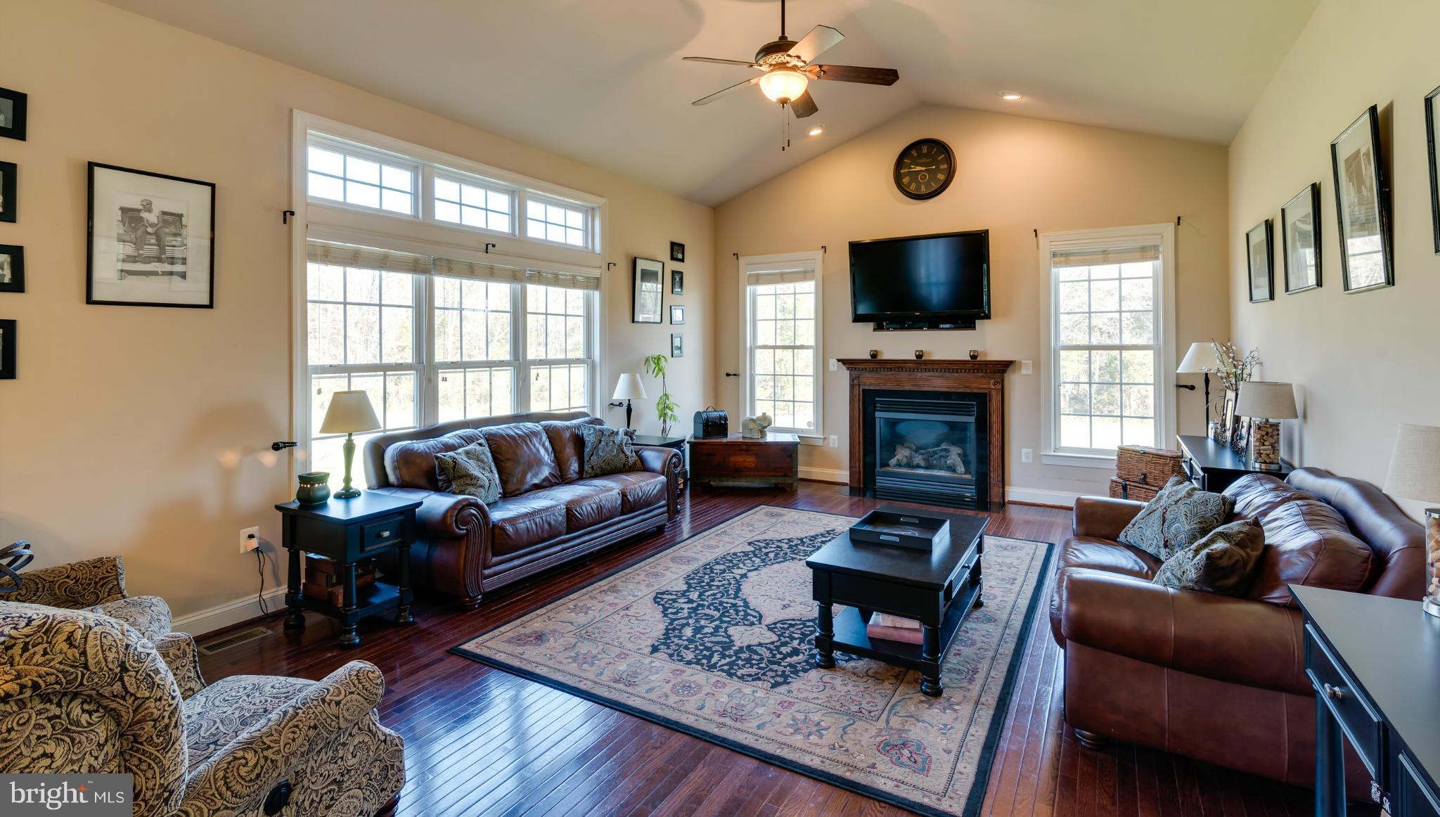 10476 Short Cut Road Catlett, VA 20119 - Photo 6 of 30 Family Room