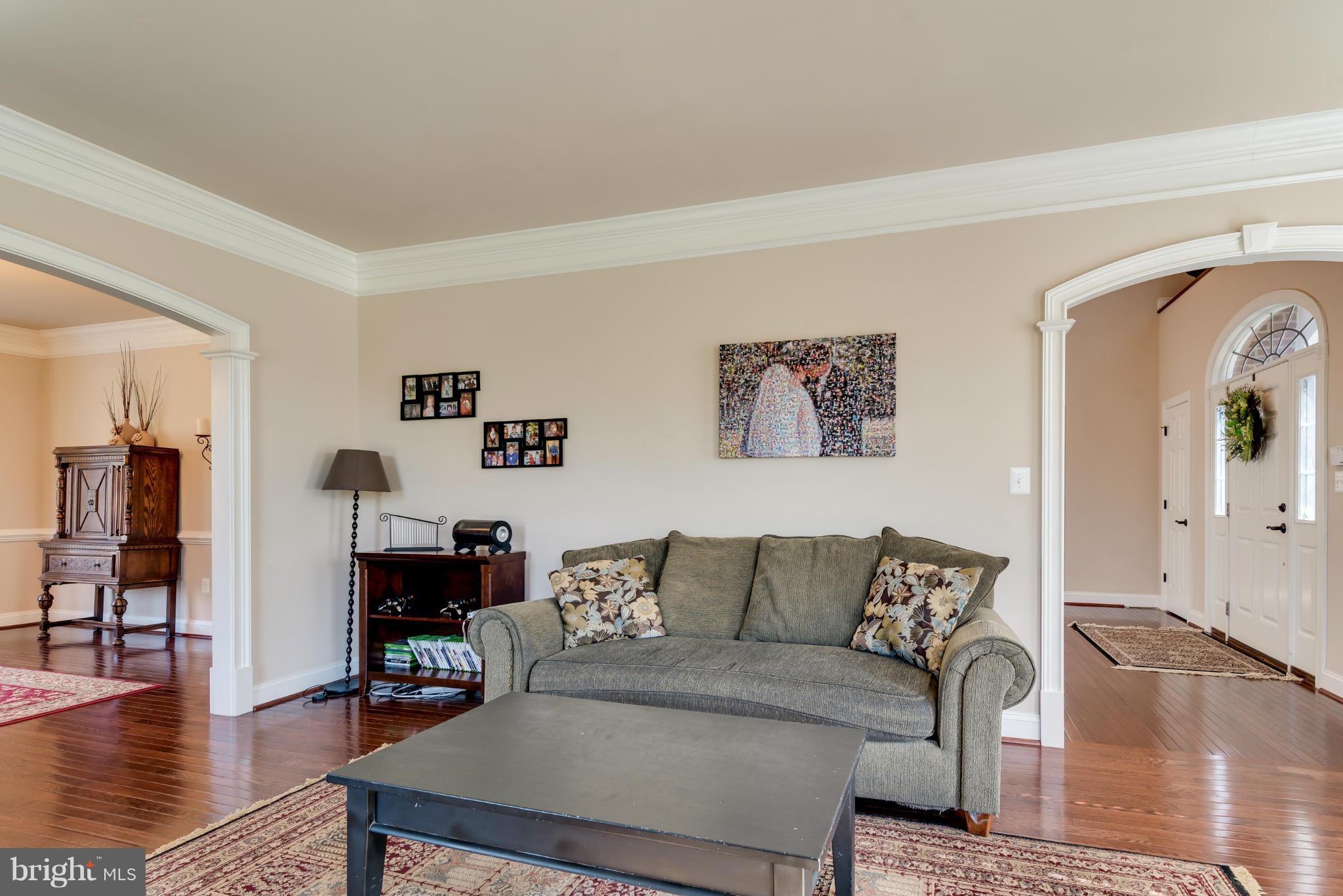 10476 Short Cut Road Catlett, VA 20119 - Photo 8 of 30 Living Room