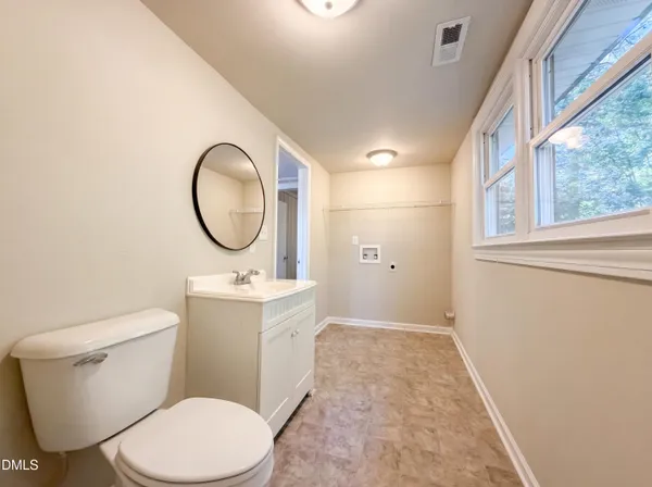 $215,000 | 107 Starling Street, Pine Level, NC 27568