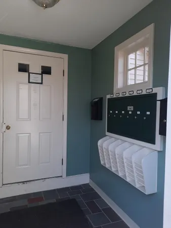 $1,900 | 7 Autumn Leaf Drive, Unit 3, Nashua, NH 03060