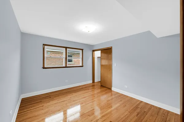 $2,500 | 5740 North Lowell Avenue, Unit 2, Chicago, IL 60646
