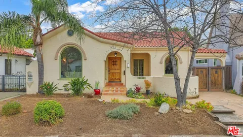 $8,450 | 6131 West 5th Street, Los Angeles, CA 90048