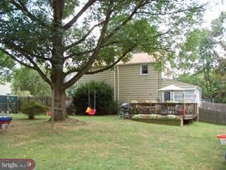 317 Lyster Road Oreland, PA 19075 - Photo 2 of 6 Gallery Image 2