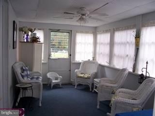 317 Lyster Road Oreland, PA 19075 - Photo 4 of 6 Gallery Image 4