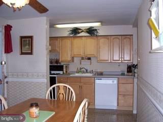 317 Lyster Road Oreland, PA 19075 - Photo 5 of 6 Gallery Image 5