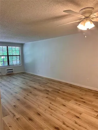 $1,050 | 2490 Southwest 14th Drive, Unit 35, Gainesville, FL 32608