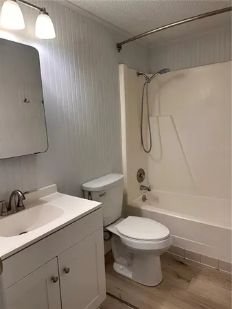 $1,050 | 2490 Southwest 14th Drive, Unit 35, Gainesville, FL 32608