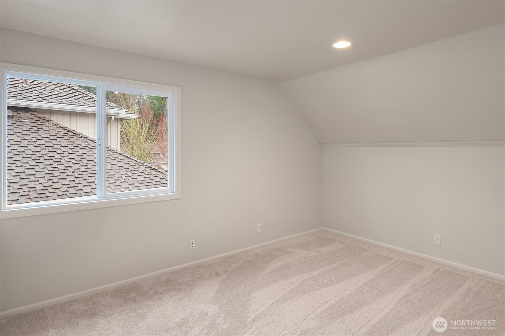 3014 213th Street Southeast Bothell, WA 98021 - Photo 23 of 33 an empty room with a window