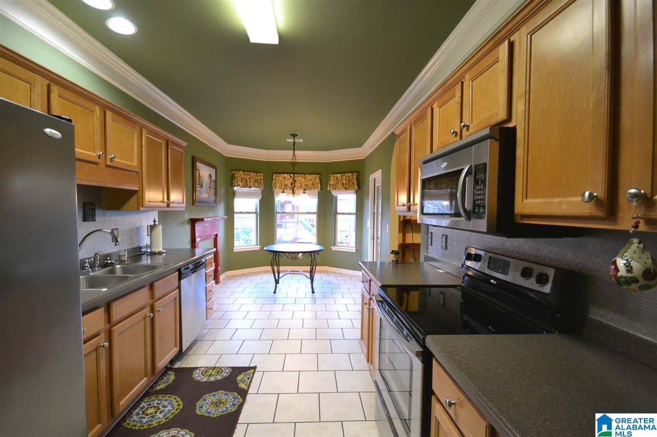 653 Barkley Circle Alabaster, AL 35007 - Photo 9 of 33