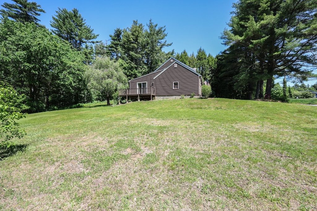 428 Michael Sears Road Belchertown, MA 01007 - Photo 5 of 30