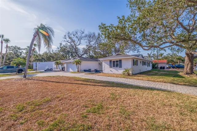 a house view with a outdoor space