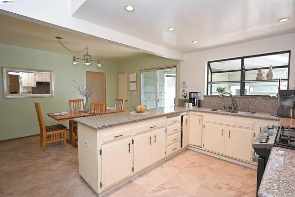 $1,199,000 | 18616 Sandy Road, Castro Valley, CA 94546