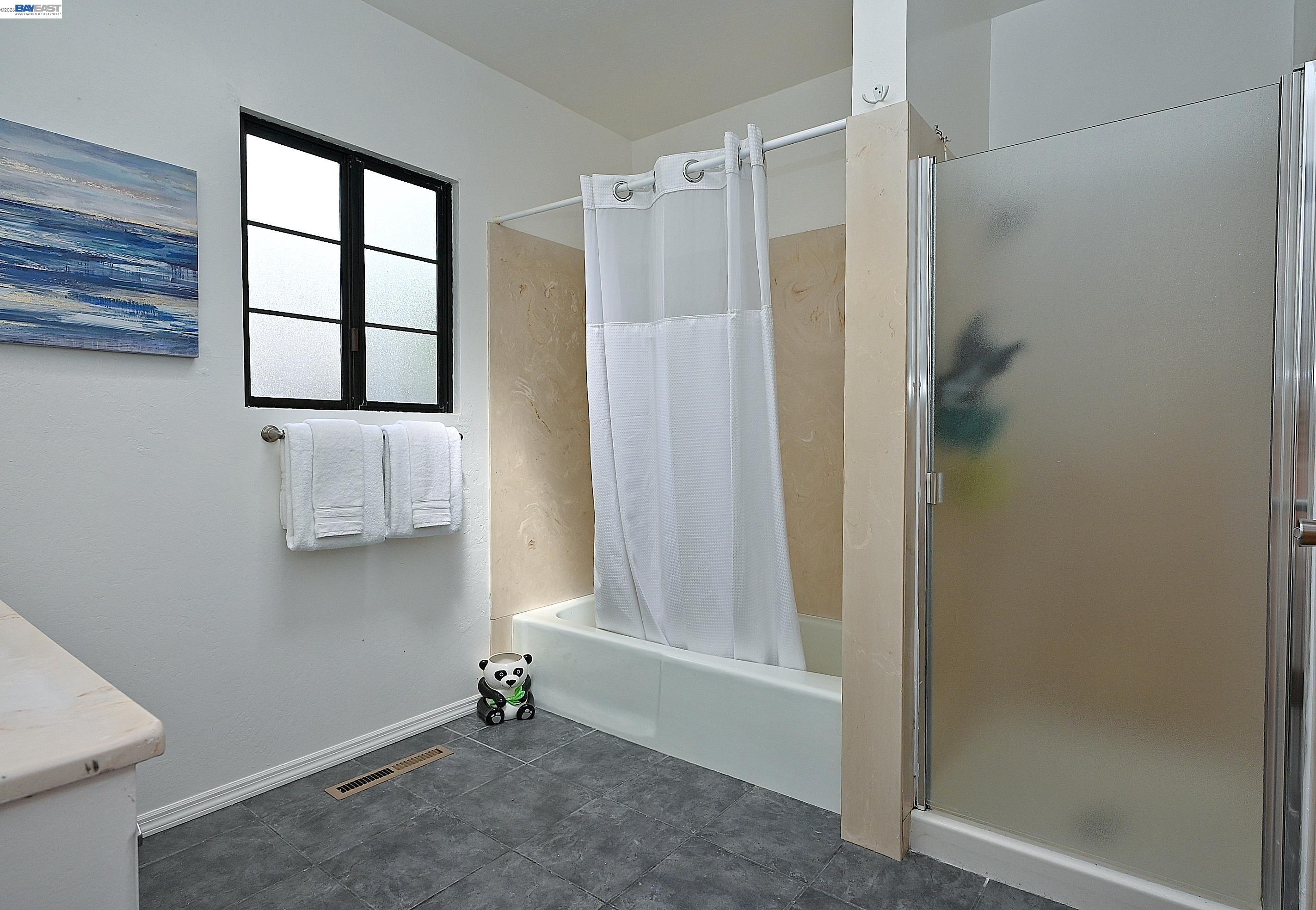 18616 Sandy Road Castro Valley, CA 94546 - Photo 24 of 37