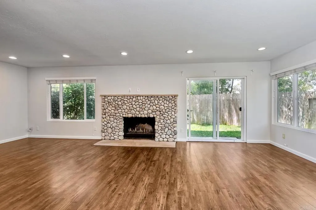 2425 Torrejon Place Carlsbad, CA 92009 - Photo 3 of 61