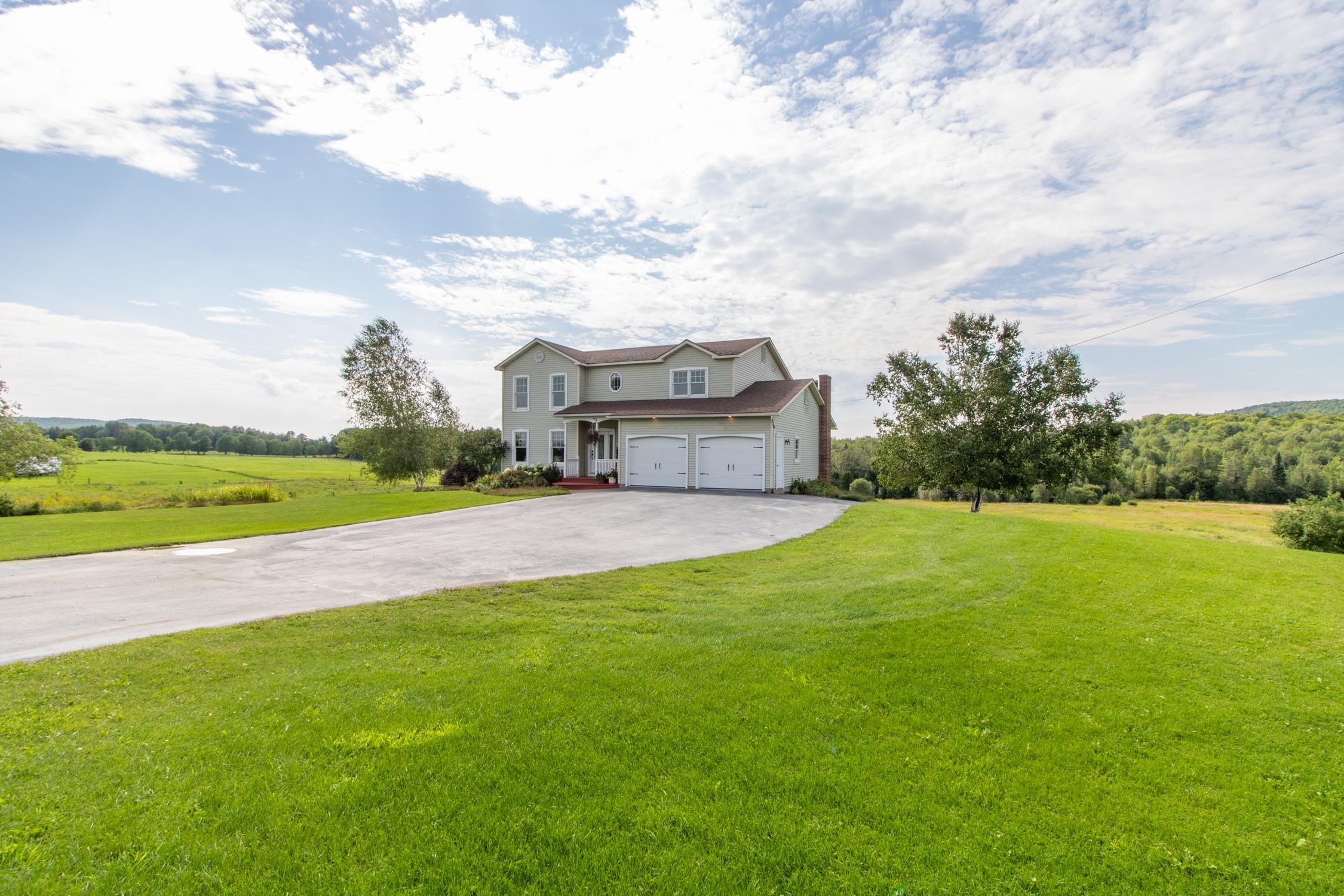 592 Lane Road Coventry, VT 05855 - Photo 3 of 40