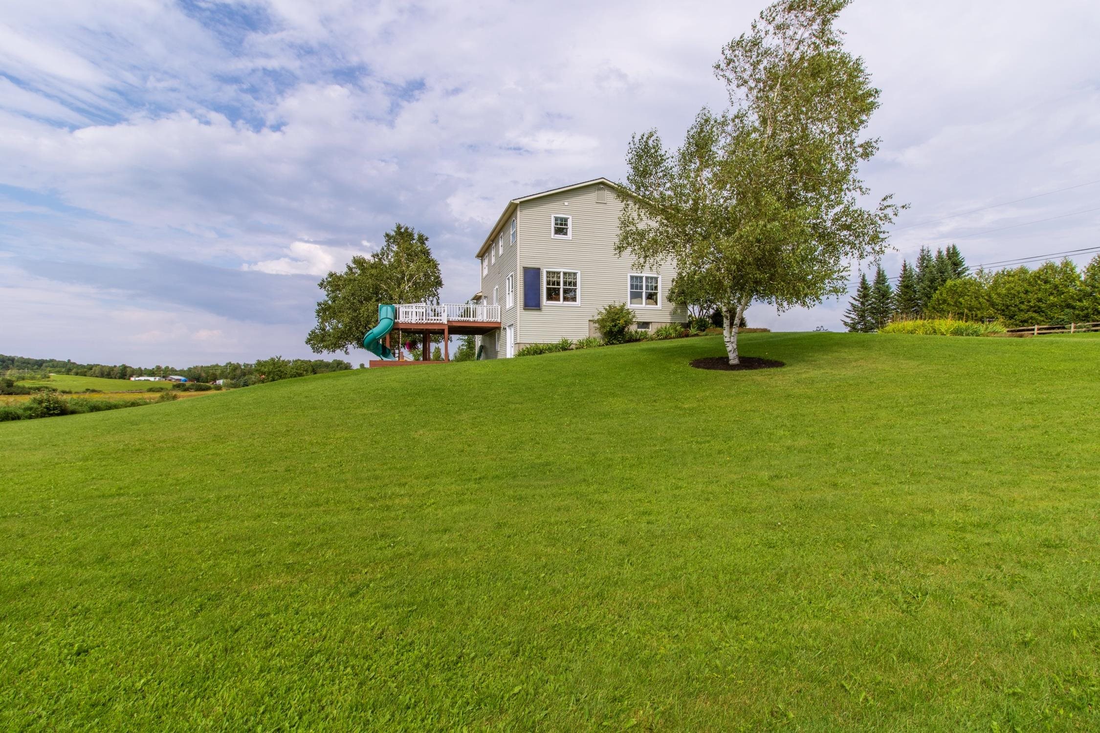 592 Lane Road Coventry, VT 05855 - Photo 4 of 40