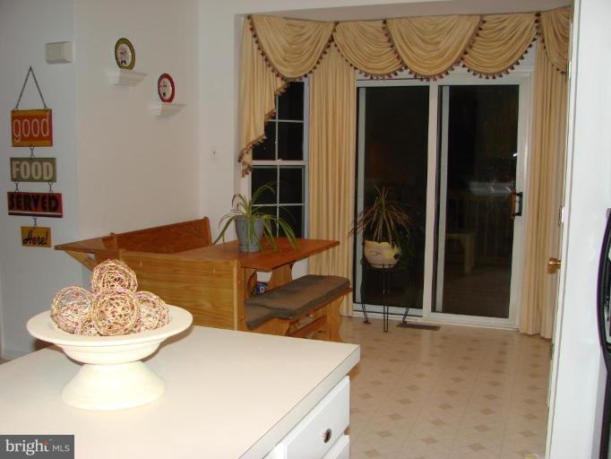 6313 Wind Rider Way Columbia, MD 21045 - Photo 5 of 25 Kitchen #2