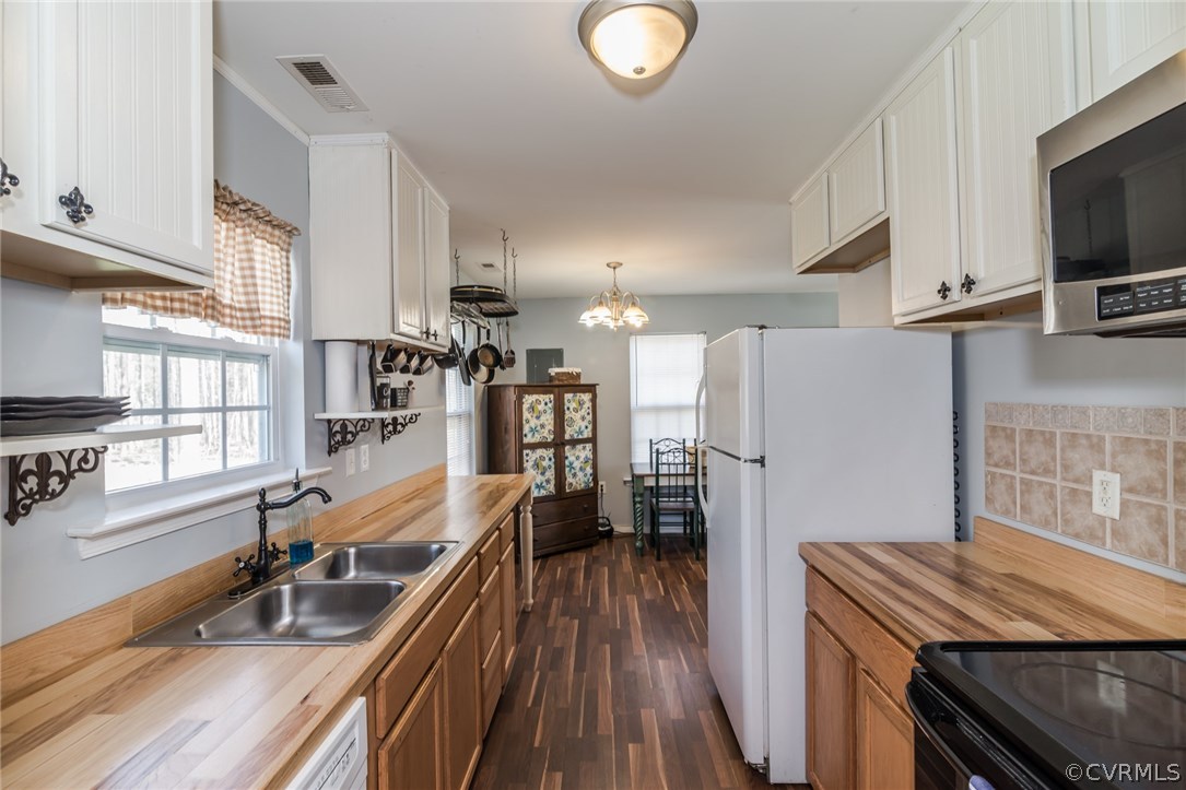 16311 Cooks Mill Road Lanexa, VA 23089 - Photo 8 of 23 Gallery Image 8
