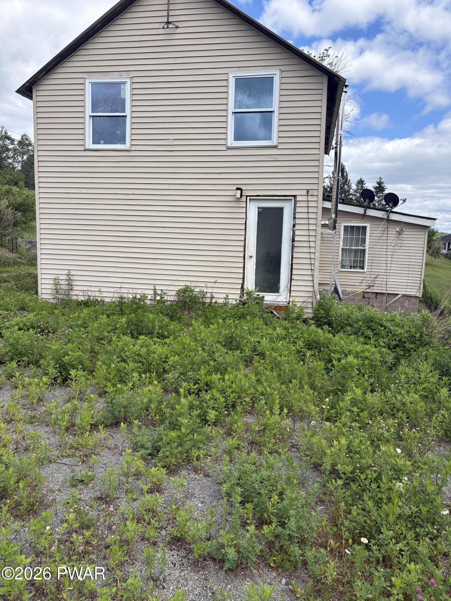 274 Hellmers Hill Road Equinunk, PA 18417 - Photo 3 of 24